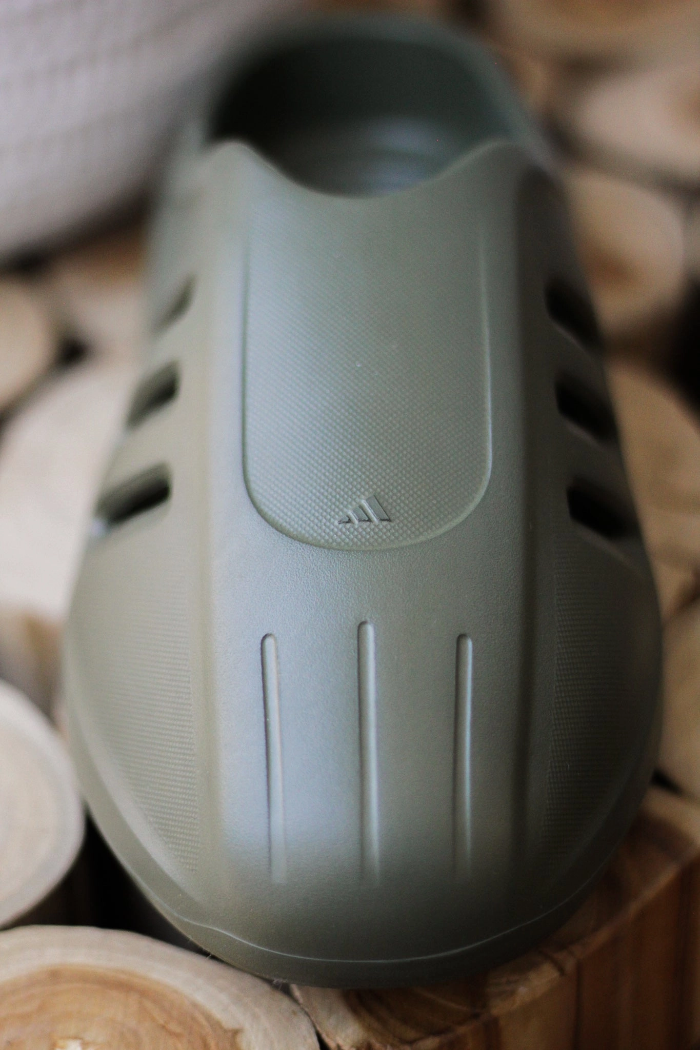 ADIFOM IIINFINITY MULE "FOCUS OLIVE" Flip Flop Slippers