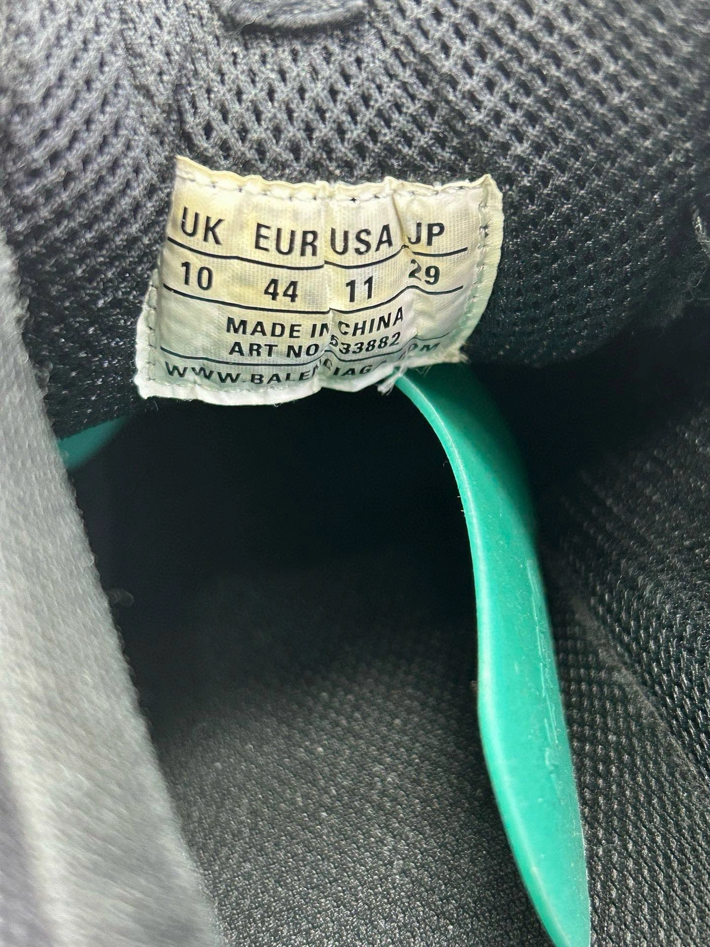 Air Dt Max '96 Sneakers Balenciaga Preloved Triple S Sneakers Black Size 44 LNS3674