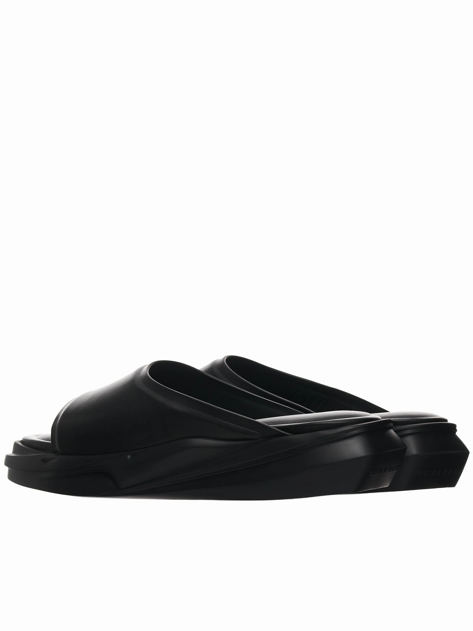 Sandals Newest Resort Black Leather Mono-Slide (AAMSL0004LE01-BLACK)