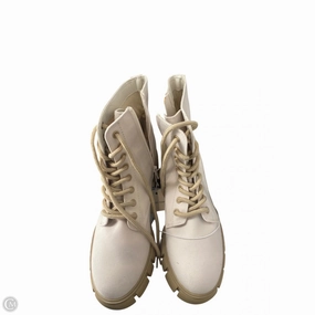 Boots Combat By Universal Thread In Cream, Size: 8.5 Suit With Combat Boots