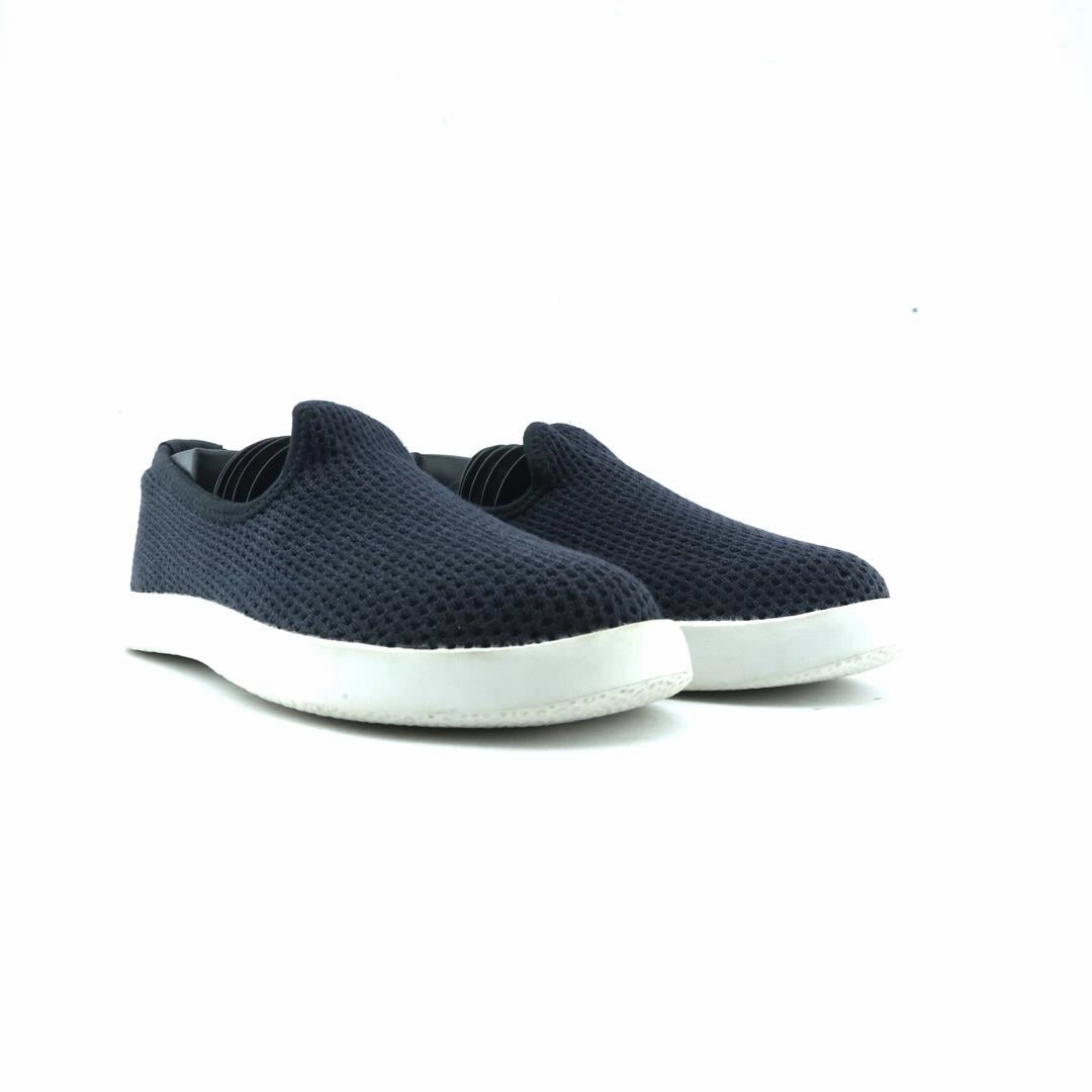 ALLBIRDS   TREE LOUNGERS Slip On Athletic Shoes With Arch Support