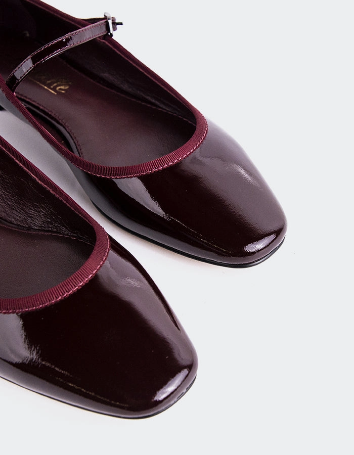 Casilina Burgundy Patent Shoes Mary Jane Mary Jane Heels