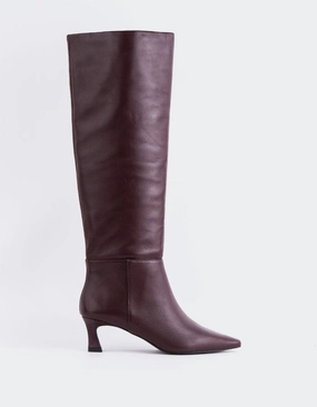 Sorene Burgundy Leather Chelsea Boots For Women Outfits