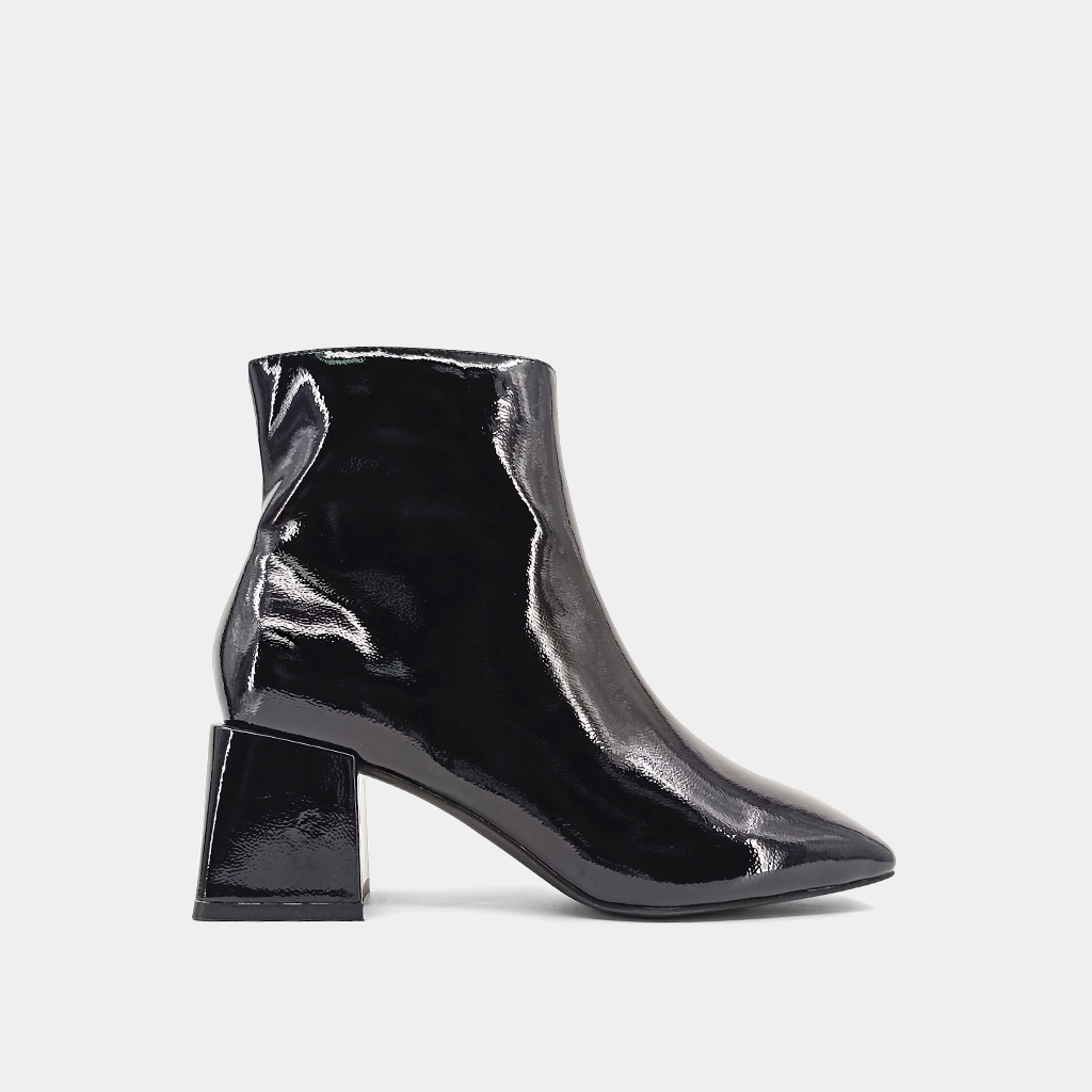 VENUS Chelsea Boot Wide
