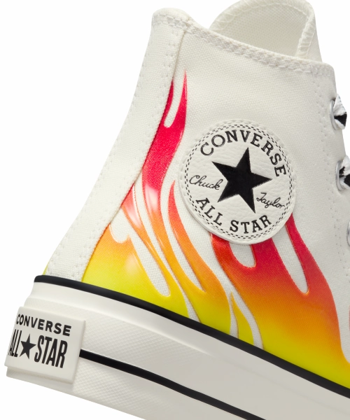 Converse scarpa sneakers da donna con zeppa Chuck Taylor All Star Lift Flames A07892C airone-rosso smalto-nero Yeezee Sneakers