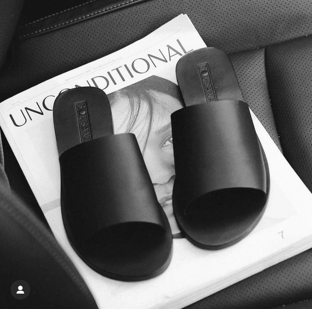 Werewolf Slippers Teresa Slide  Black