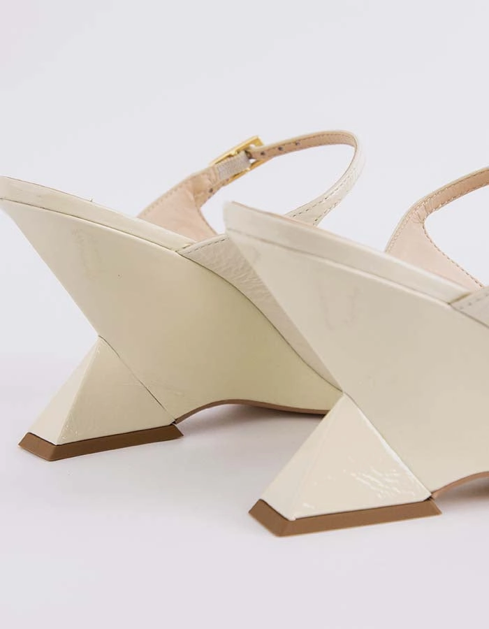 Creselle Off White Naplack Mary Jane Platform Shoe