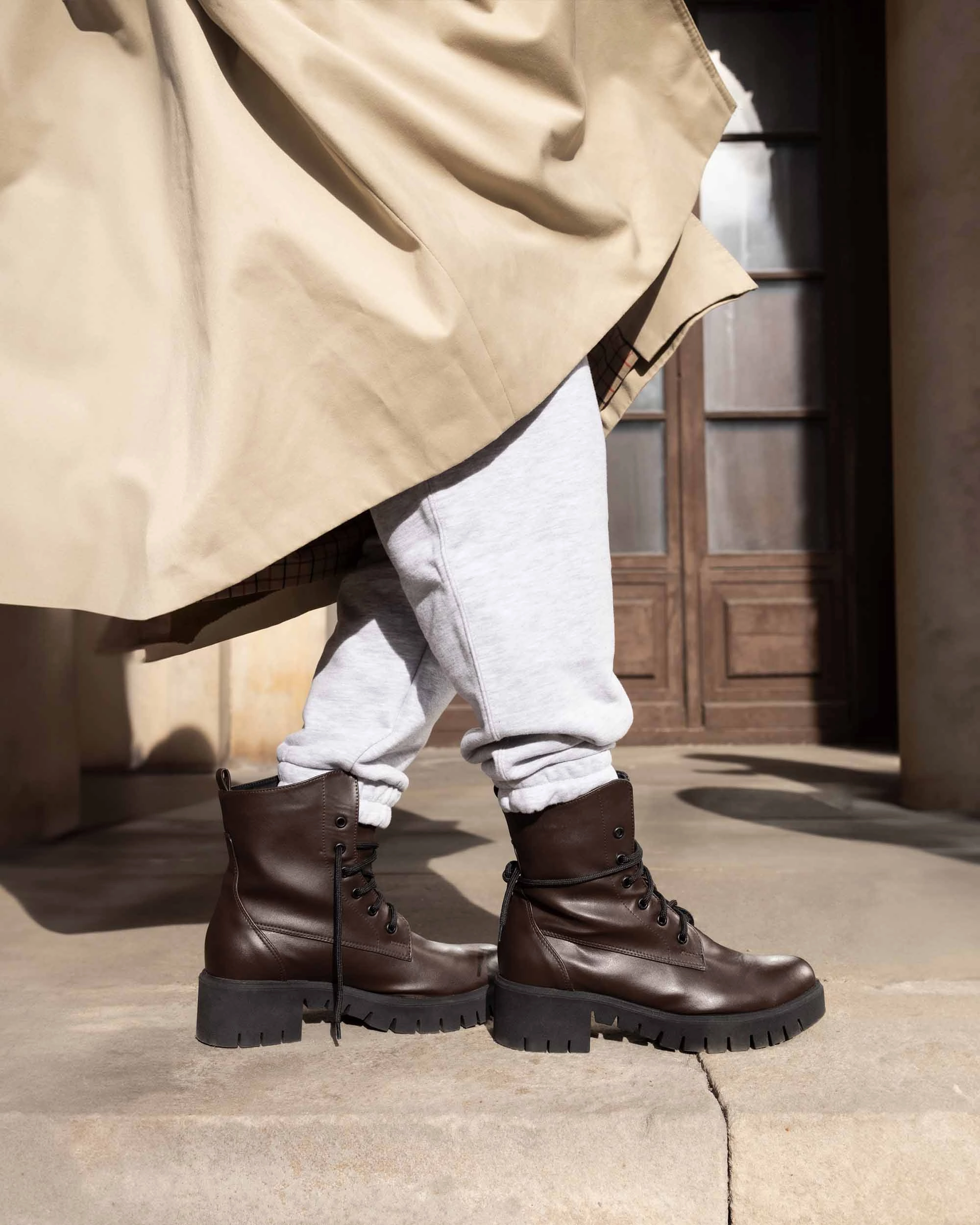 Women's Boots Workers No. 3 Chocolate Fur Lined Boots