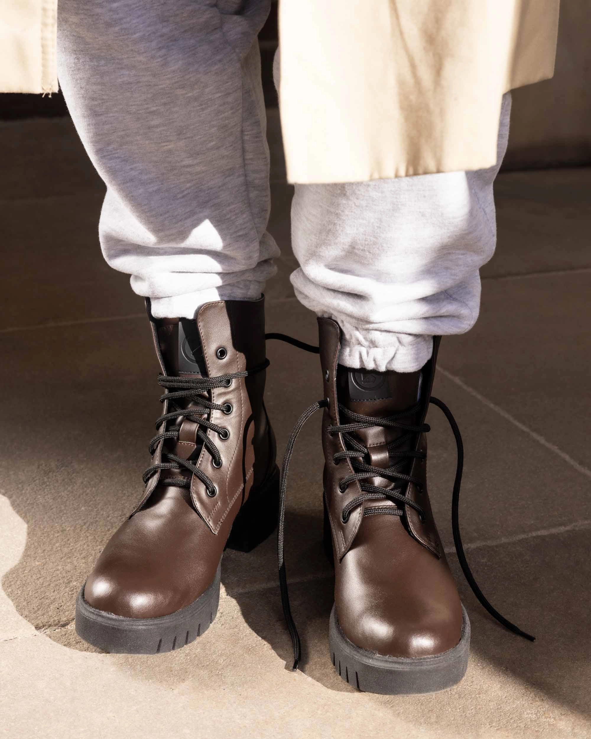 Women's Boots Workers No. 3 Chocolate Boot Jack For Cowboy Boots