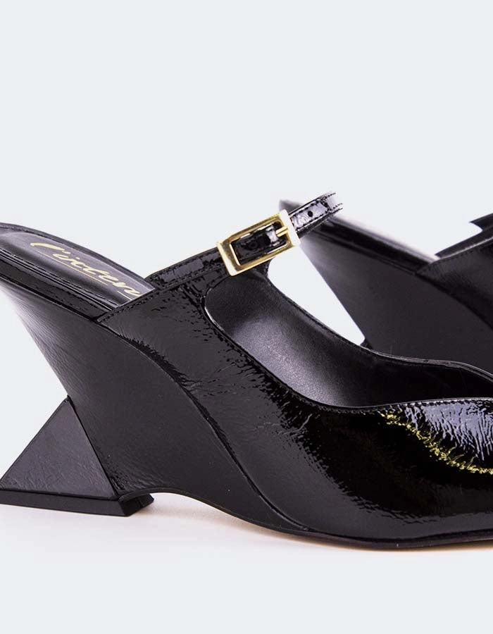 Creselle Black Naplack Chanel Shoes Mary Janes