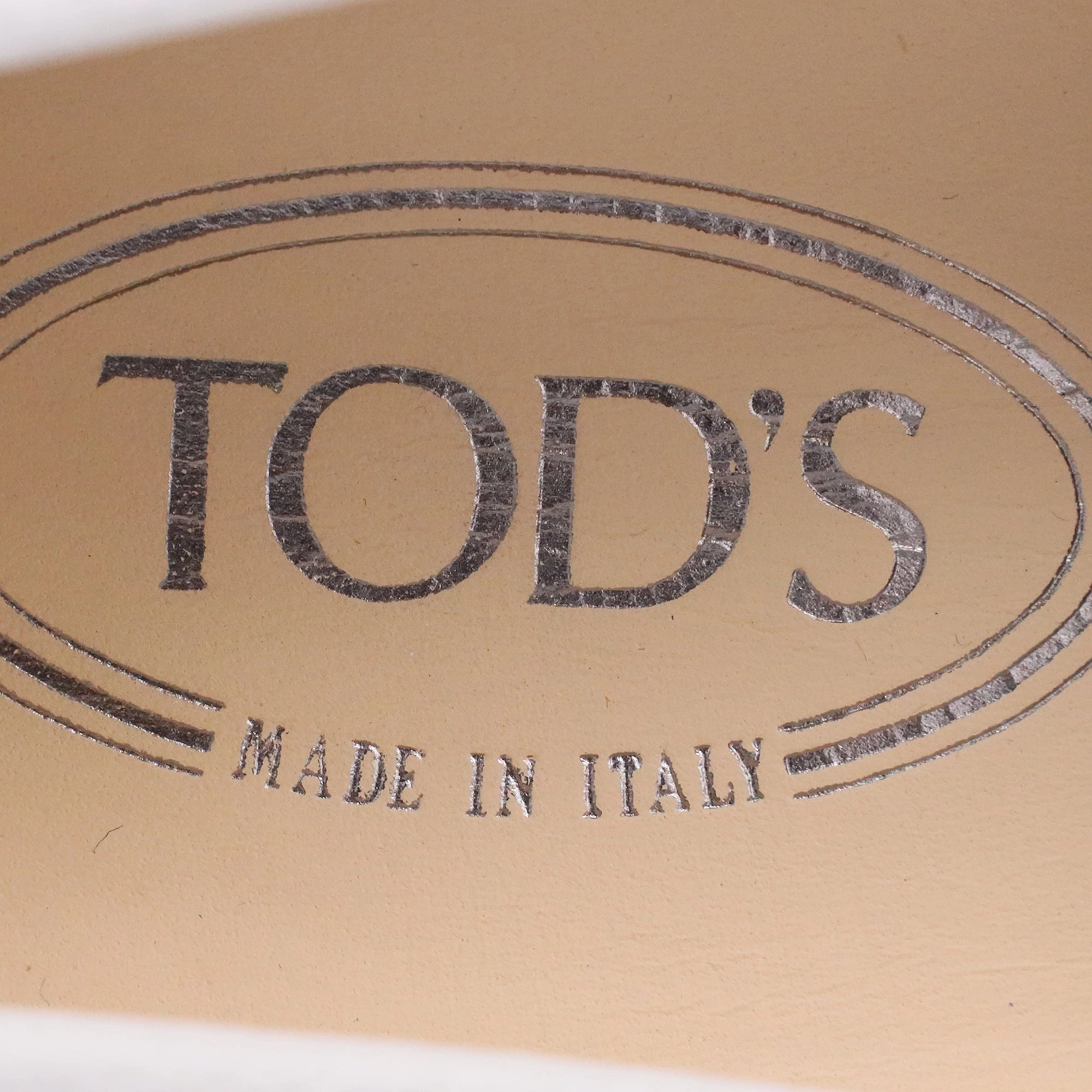 Tods's Gommino Loafers in White Calf Leather Nice Penny Loafers