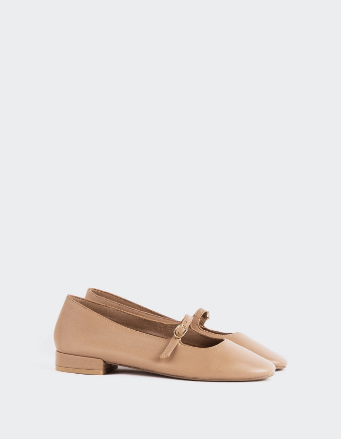 Erynnis Nude Leather Chunky Heel Platform Mary Jane Shoes