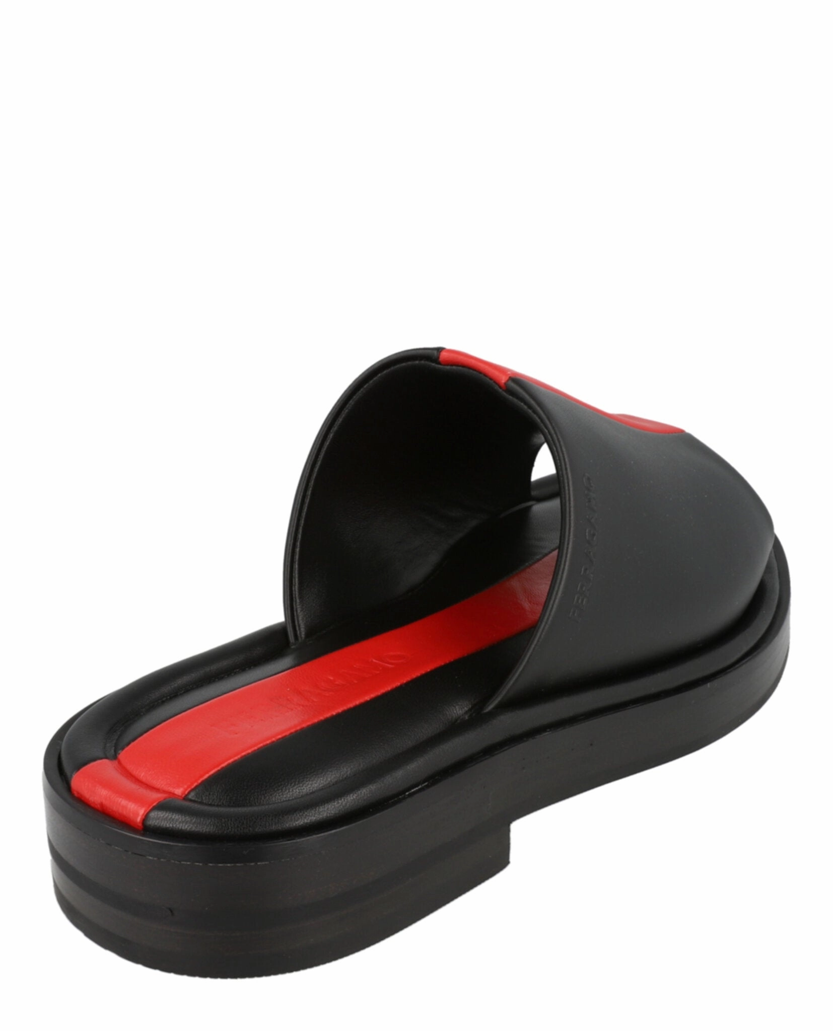 Mukluk Slippers Facundo Leather Slides