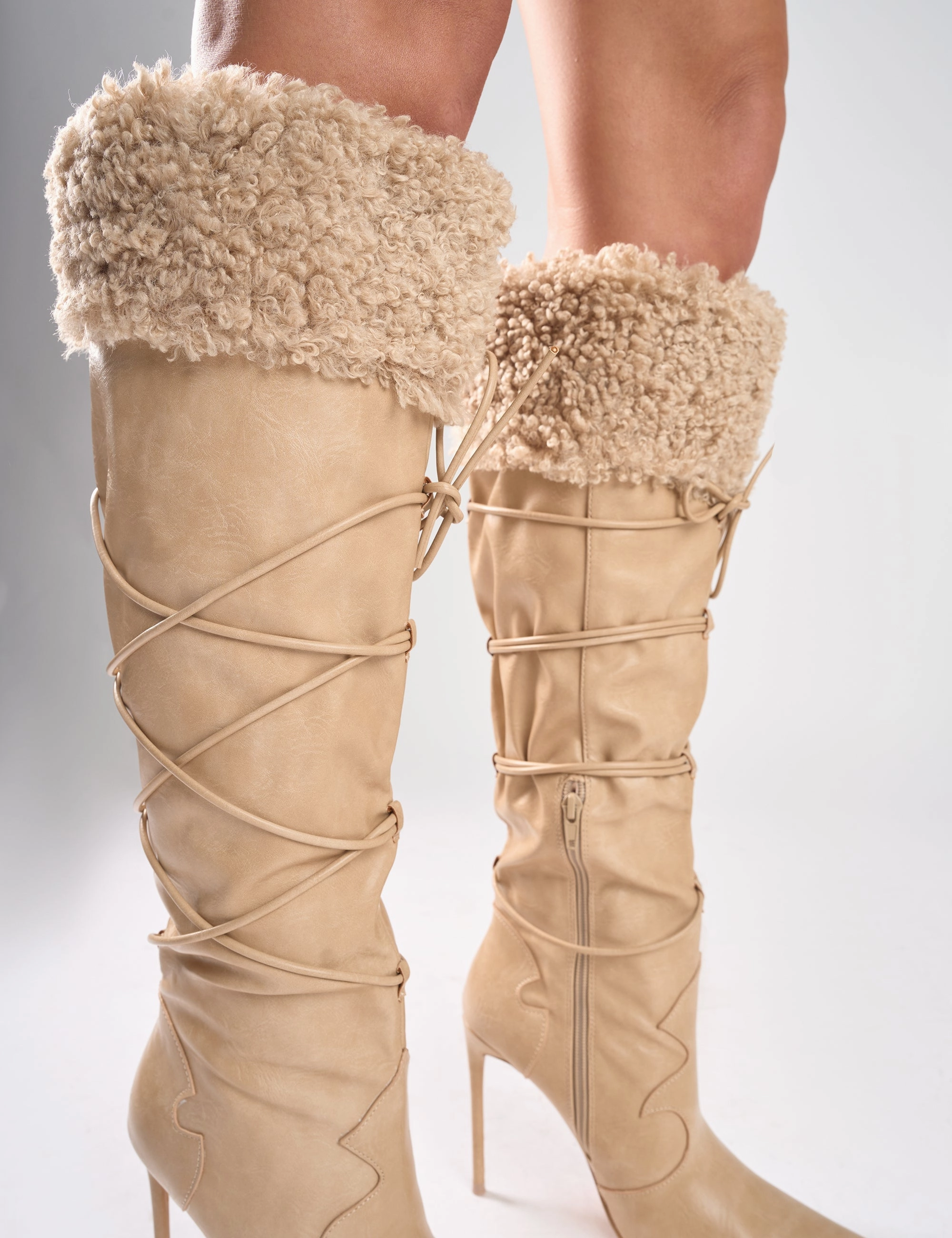 Knee High Boots Size 7 Crusader Cream Fur Trim Western Inspired Pointed Toe Boots