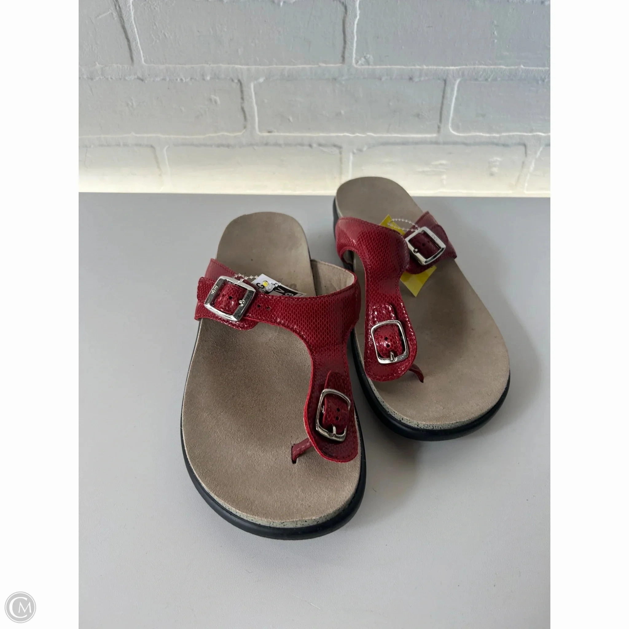 Sandals Flip Flops By Sas In Red, Size: 9.5 Flip Flops Are Cute
