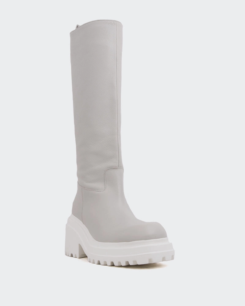 Fenton Off White Leather Kazar Chelsea Boots