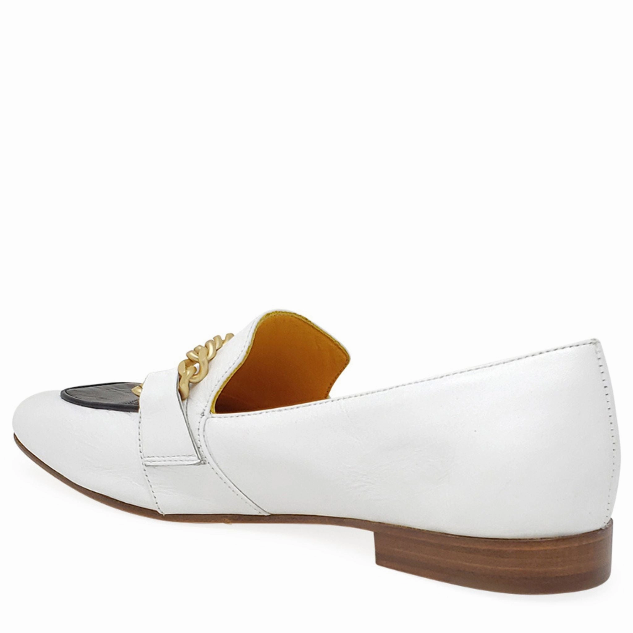 Flat Loafer Wht/Blk Calipa Cap-toe Oxfords