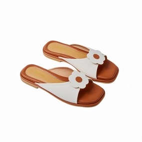 Keen in Hana White Flats Flat Mules Shoes