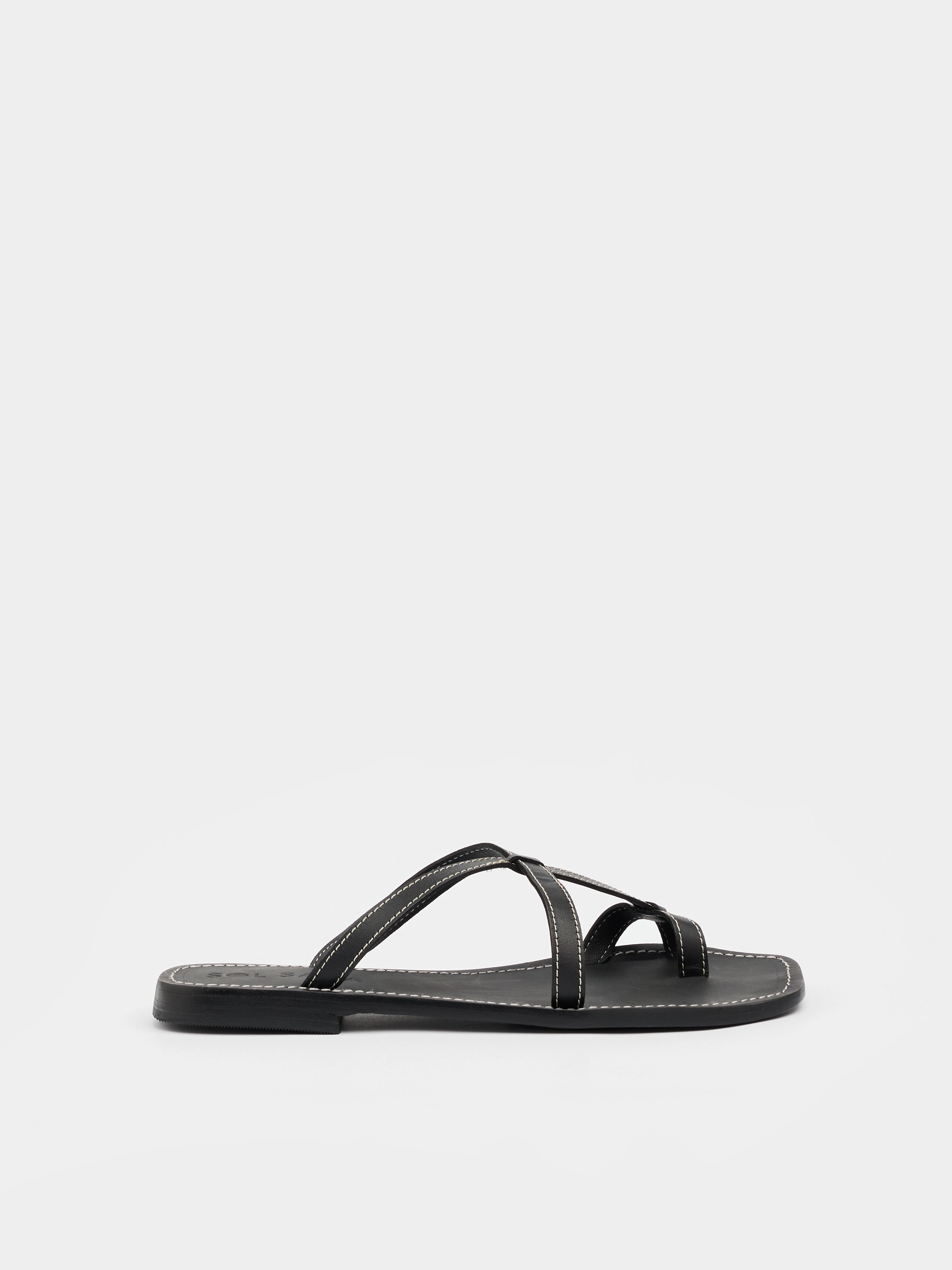 Cosmo Thong Black Slides & Sandals