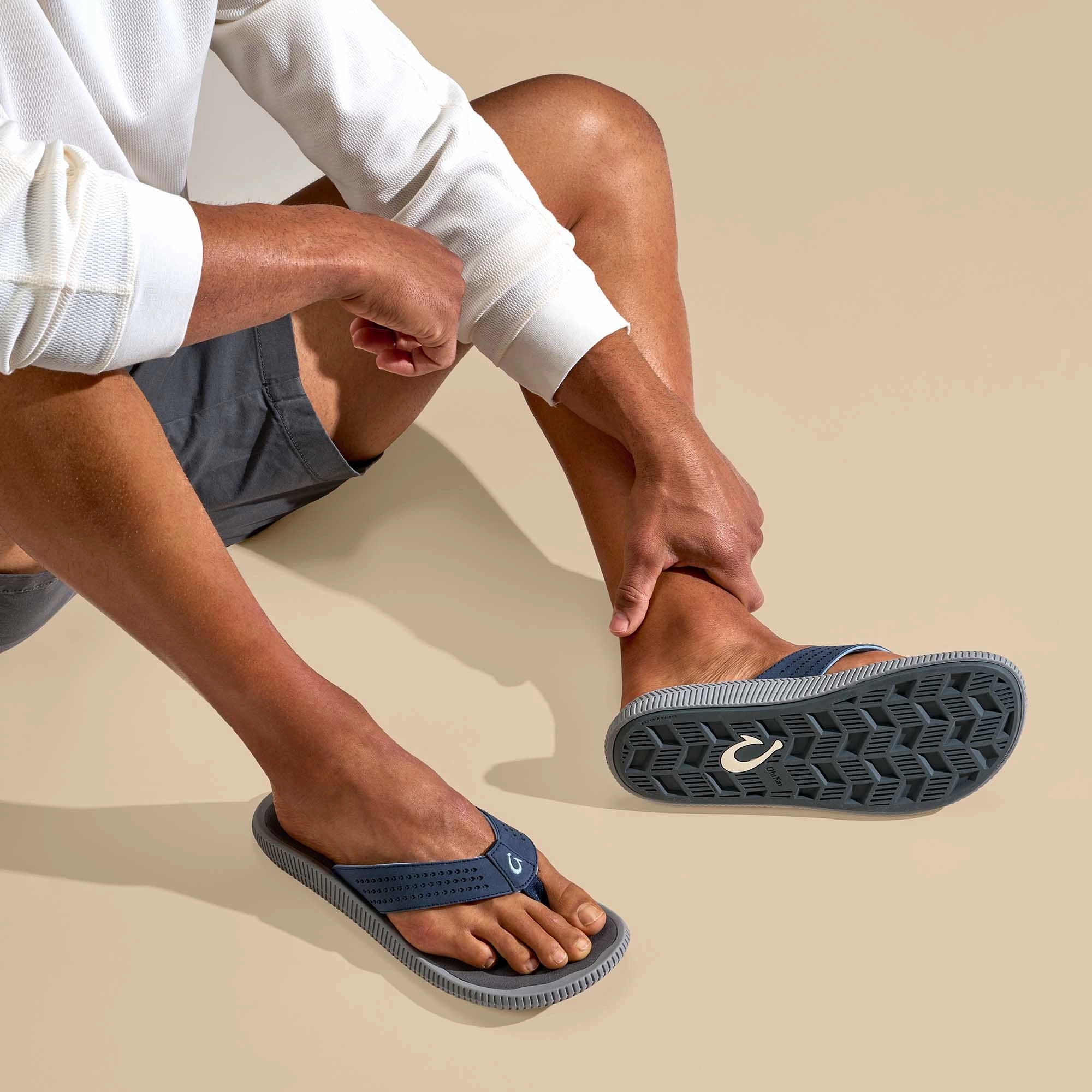 Ulele - Blue Depth / Charcoal Flip Flops Waimea