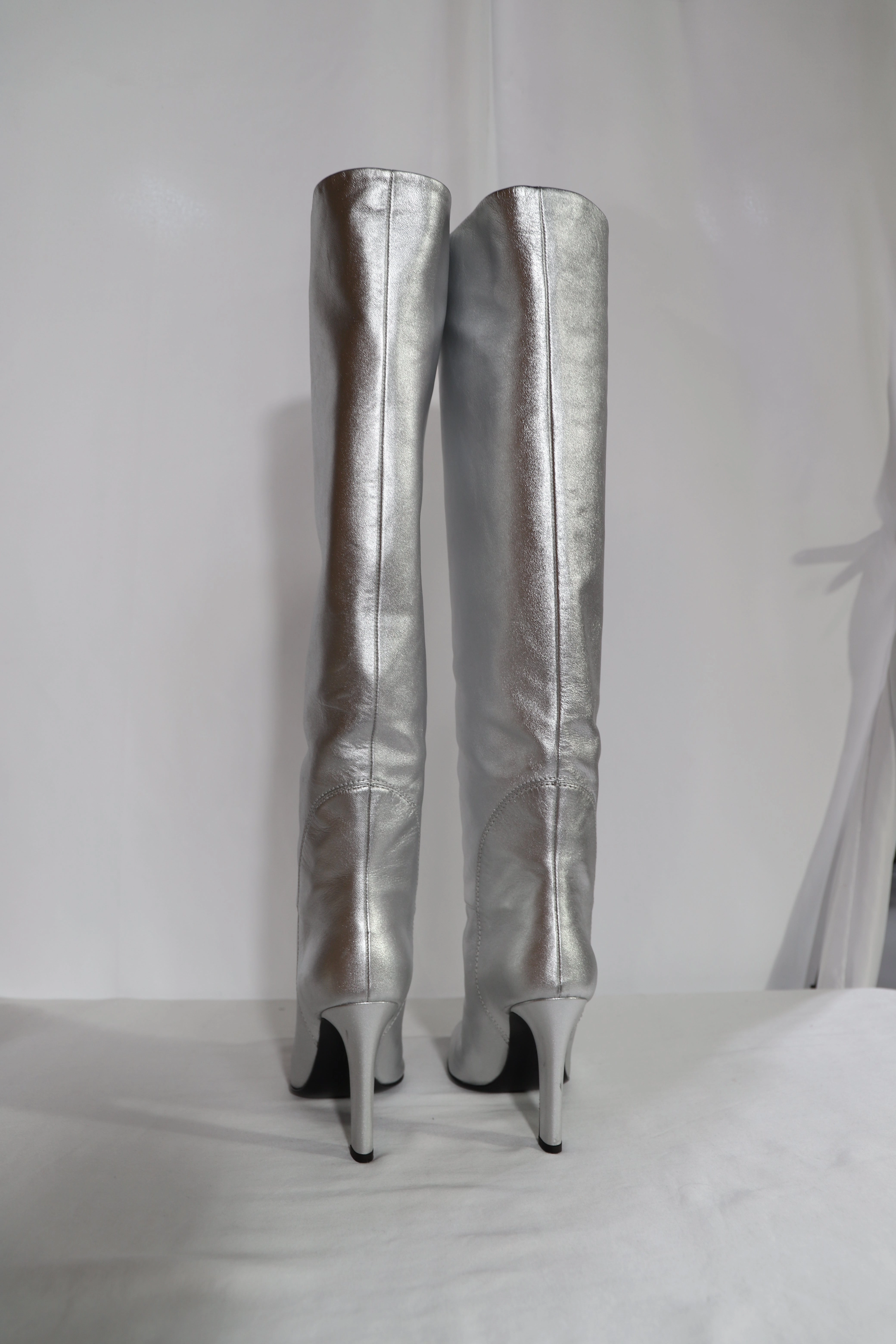 Knee High Boots Tall Giuseppe Zanotti Hattie Knee Length Boots in Silver Leather