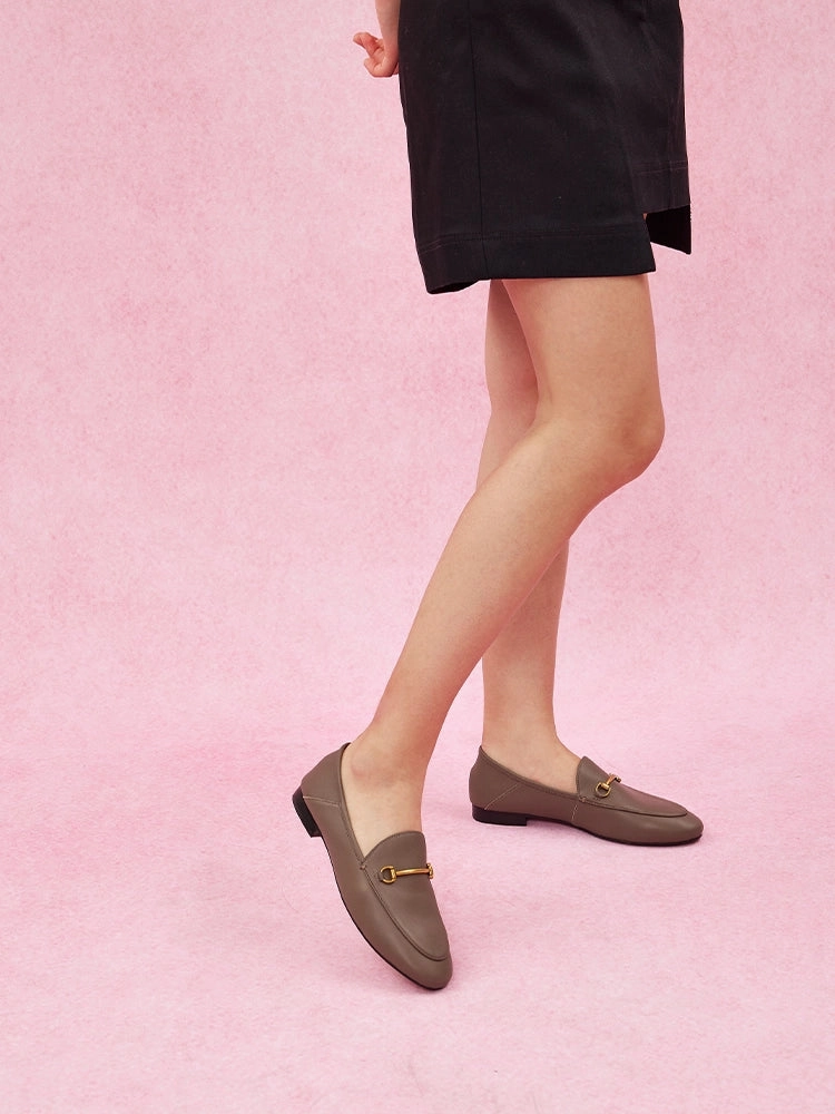 Isabeau Metal Buckle Loafers Riali Loafers