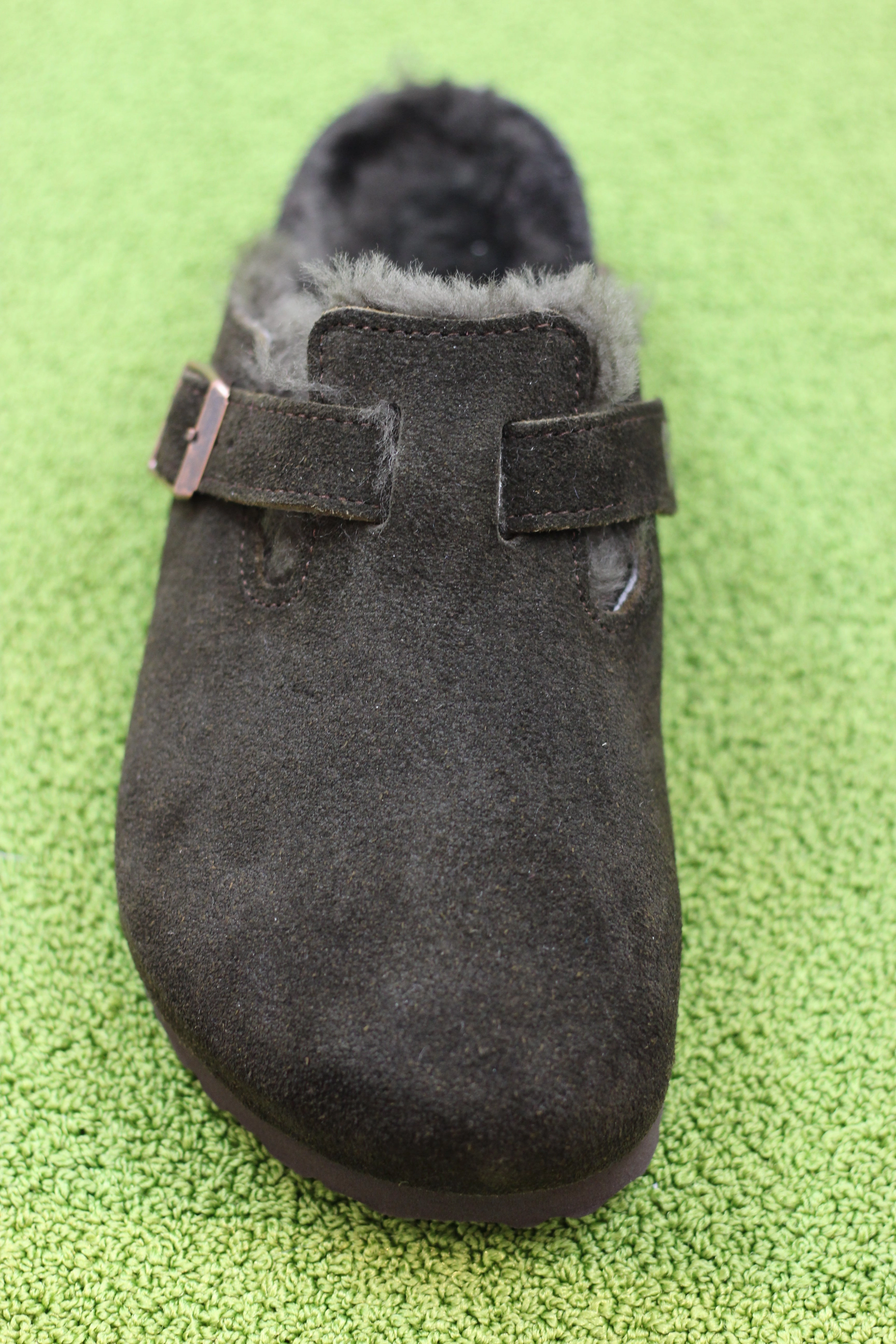 Women's Boston Shearling Clog - Mocha Suede/Shearling White Checkerboard Slip On