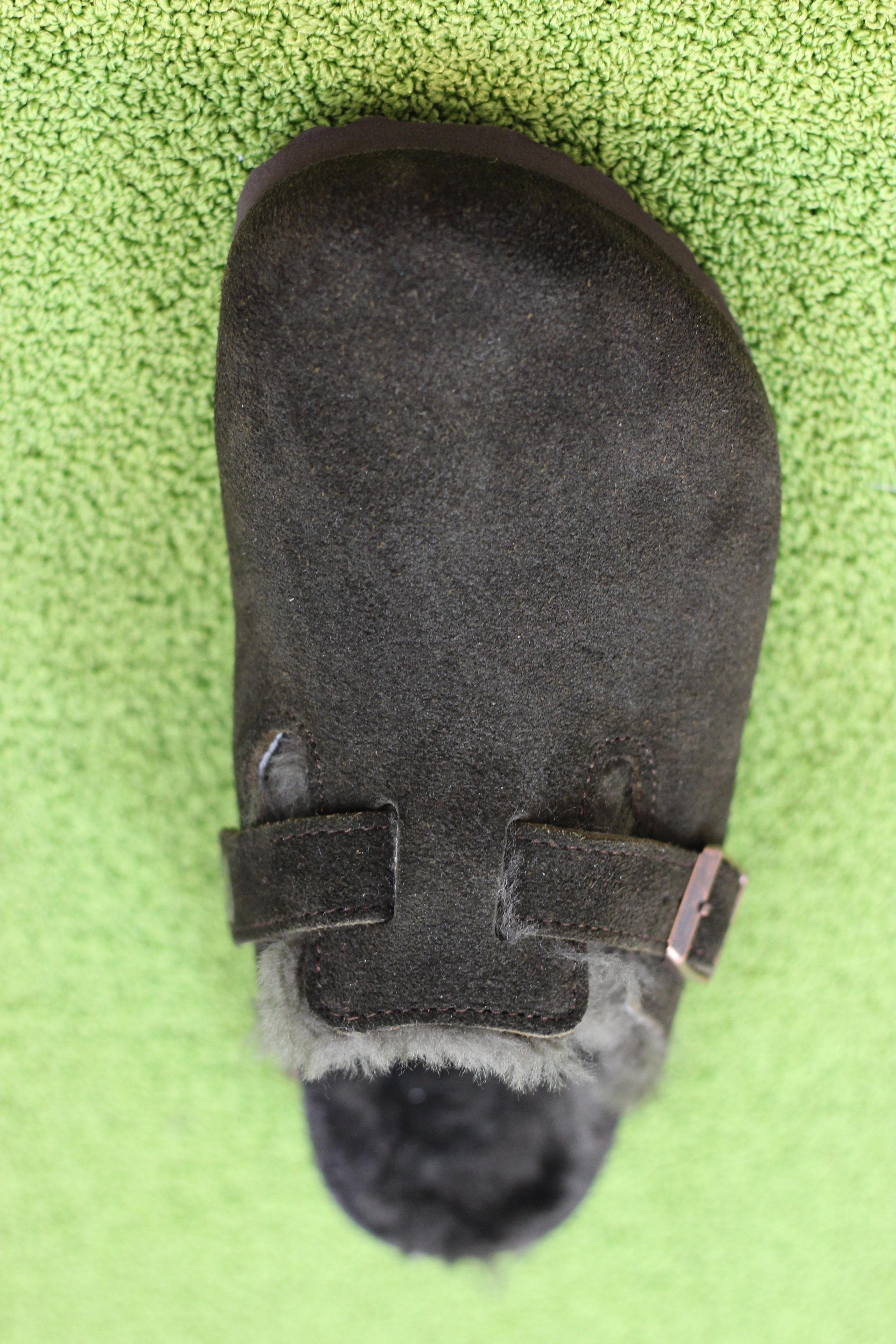 Slip Resistant Slip On Shoes Women's Boston Shearling Clog - Mocha Suede/Shearling