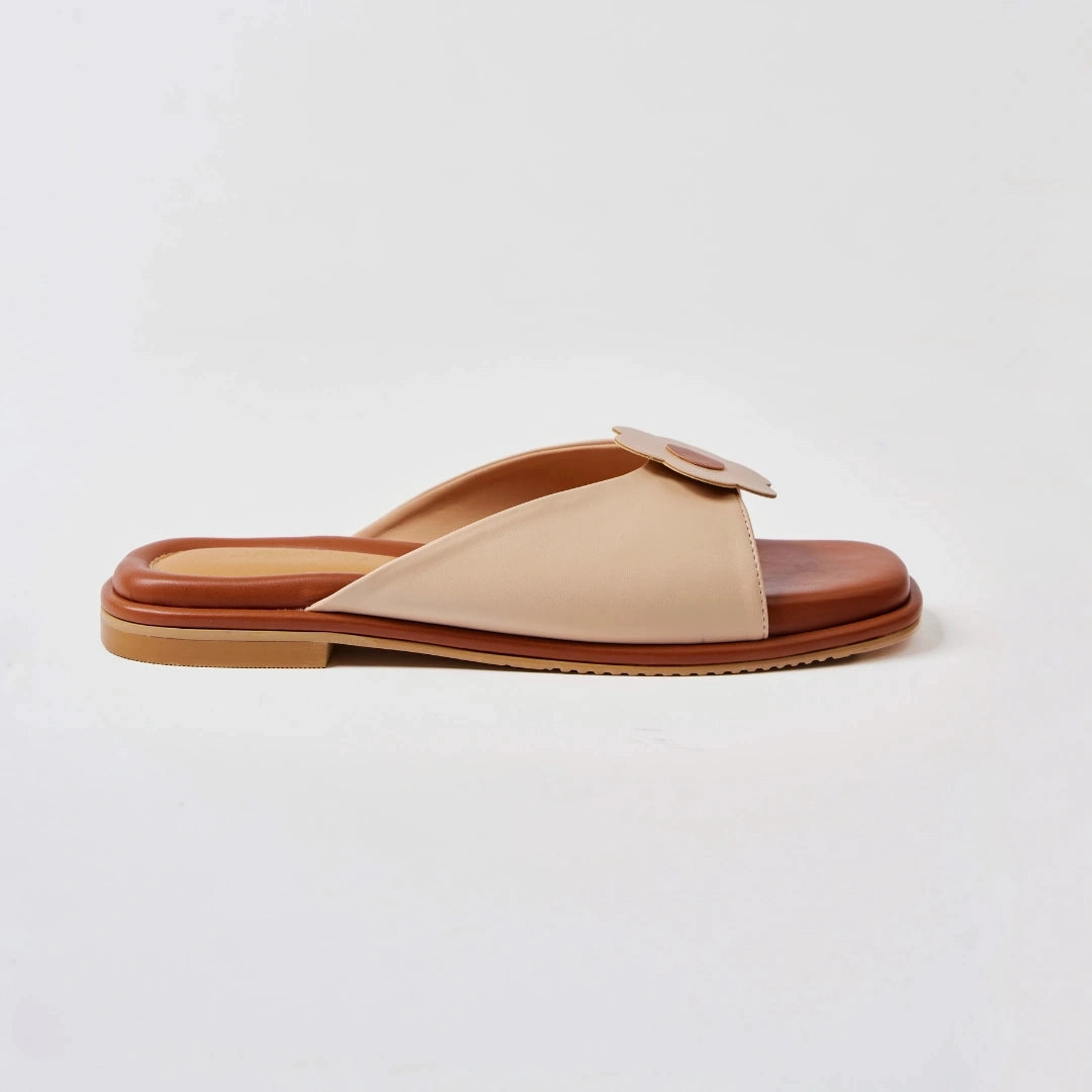 Flat Bottom Shoes Keen in Hana Beige Flats