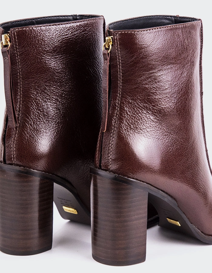 Where To Buy Boots Krakow Brown Leather
