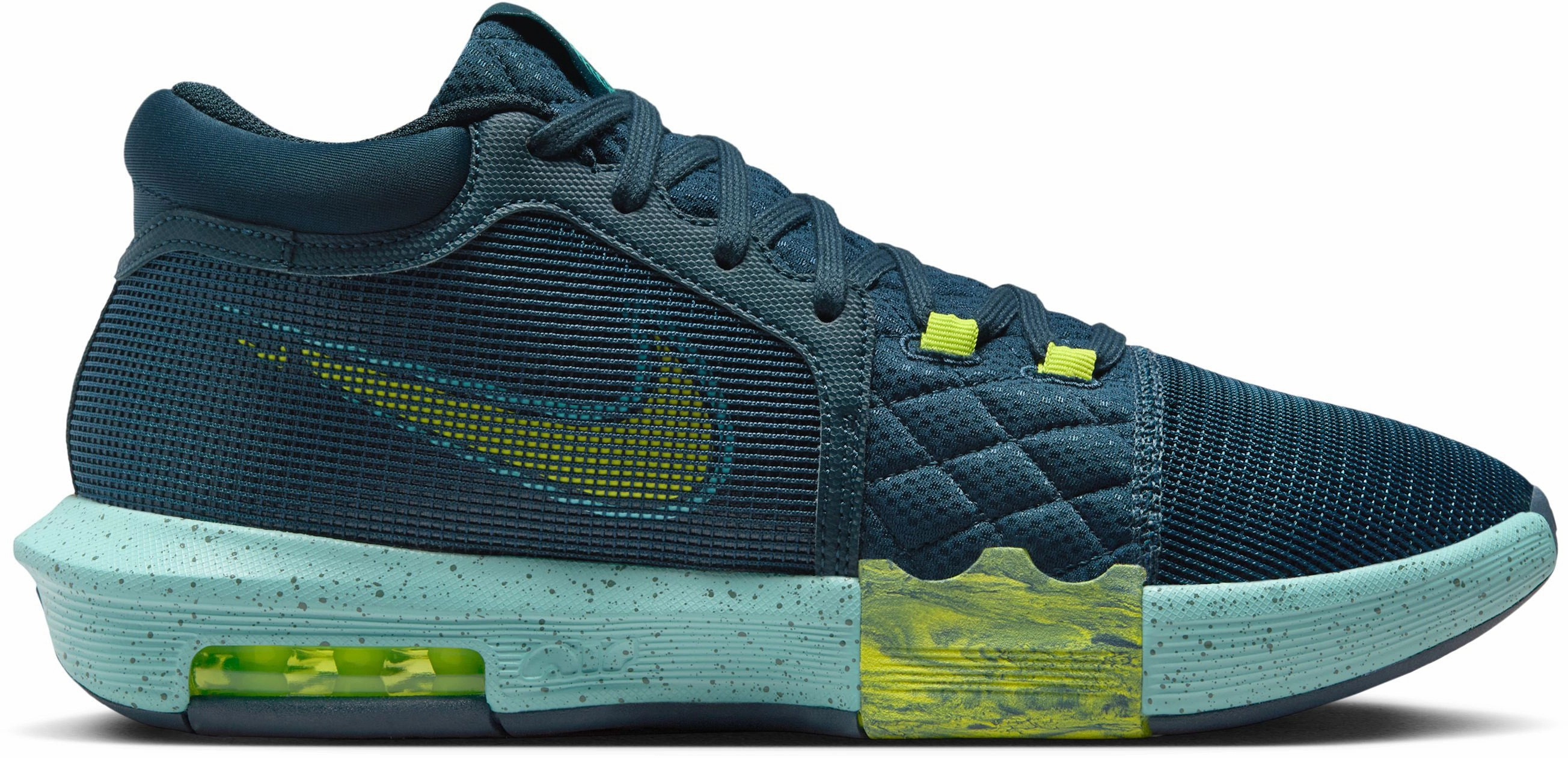 LeBron Witness 8 Men's Basketball Shoes Basketball Shoes With Best Traction