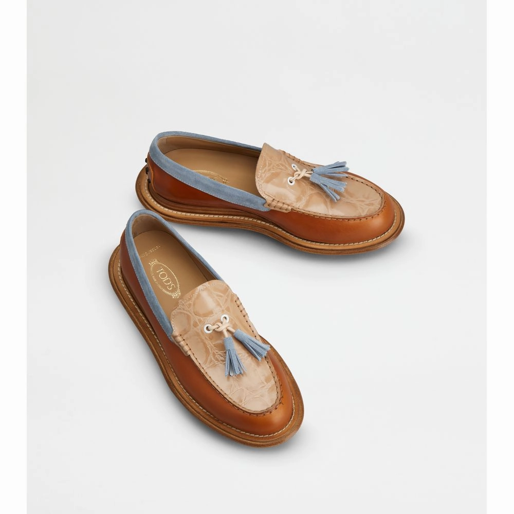 Loafers in Leather Vegabond Loafers
