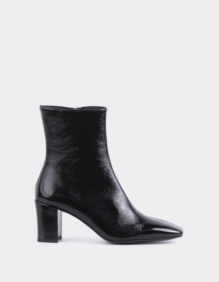 Boots Dr Martens Lioni Black Naplack