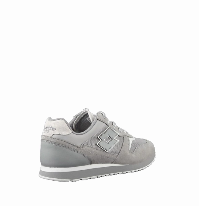 Valentino Rockstud Sneakers Lotto Leggenda sneakers da uomo Tokyo Ginza 211152 1Y7 grigio