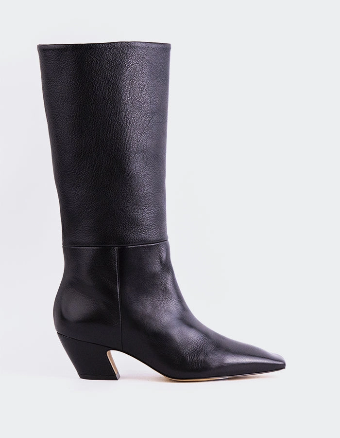 Renesme Black Leather Good Boots