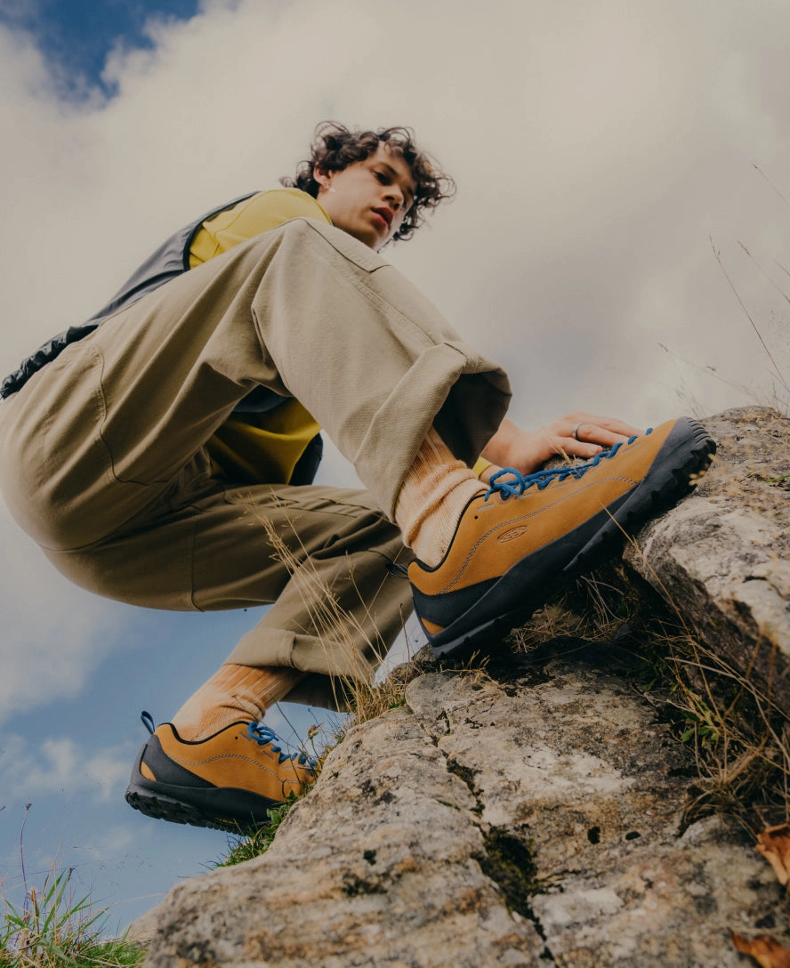 Best Climbing Shoes For Trad Men's Jasper Sneaker  |  Hairy Black/Black