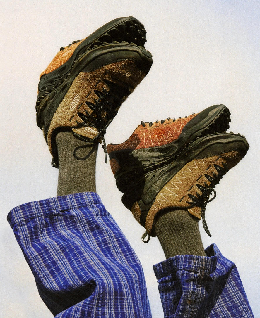 Best Aggressive Climbing Shoes For Toe Men's Jasper Zionic Sneaker x Gramicci  |  Gothic Olive/Black