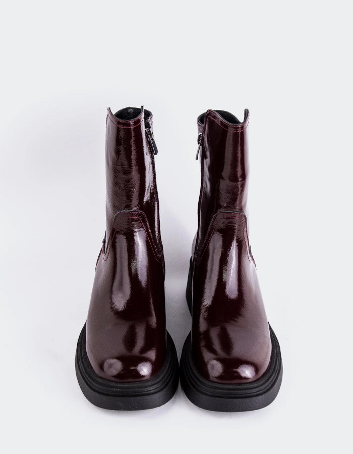 Rosemre Burgundy Naplack Chelsea Boots And Slacks