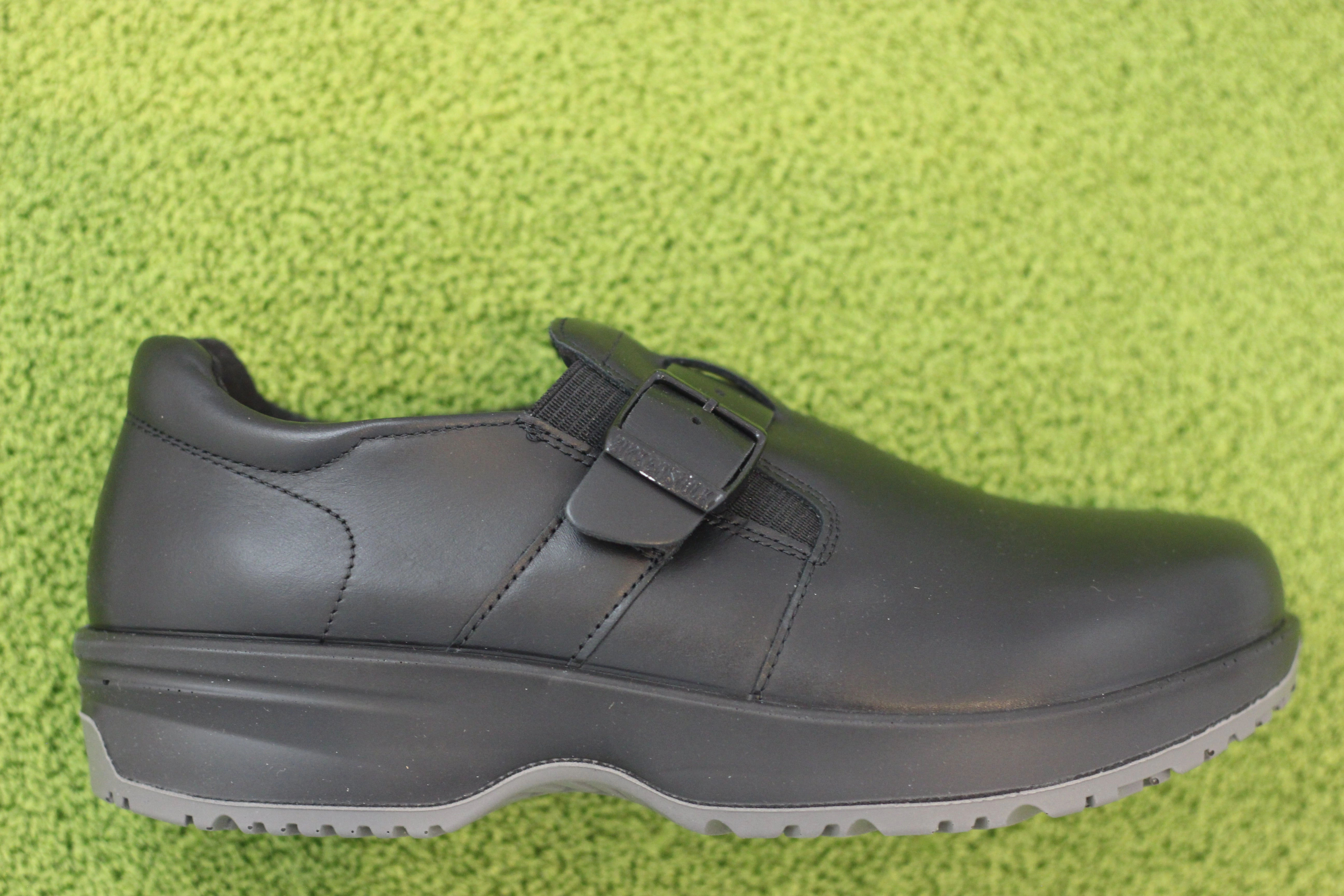 Women's Caris Pro - Black Leather Gold Slip On Sandals