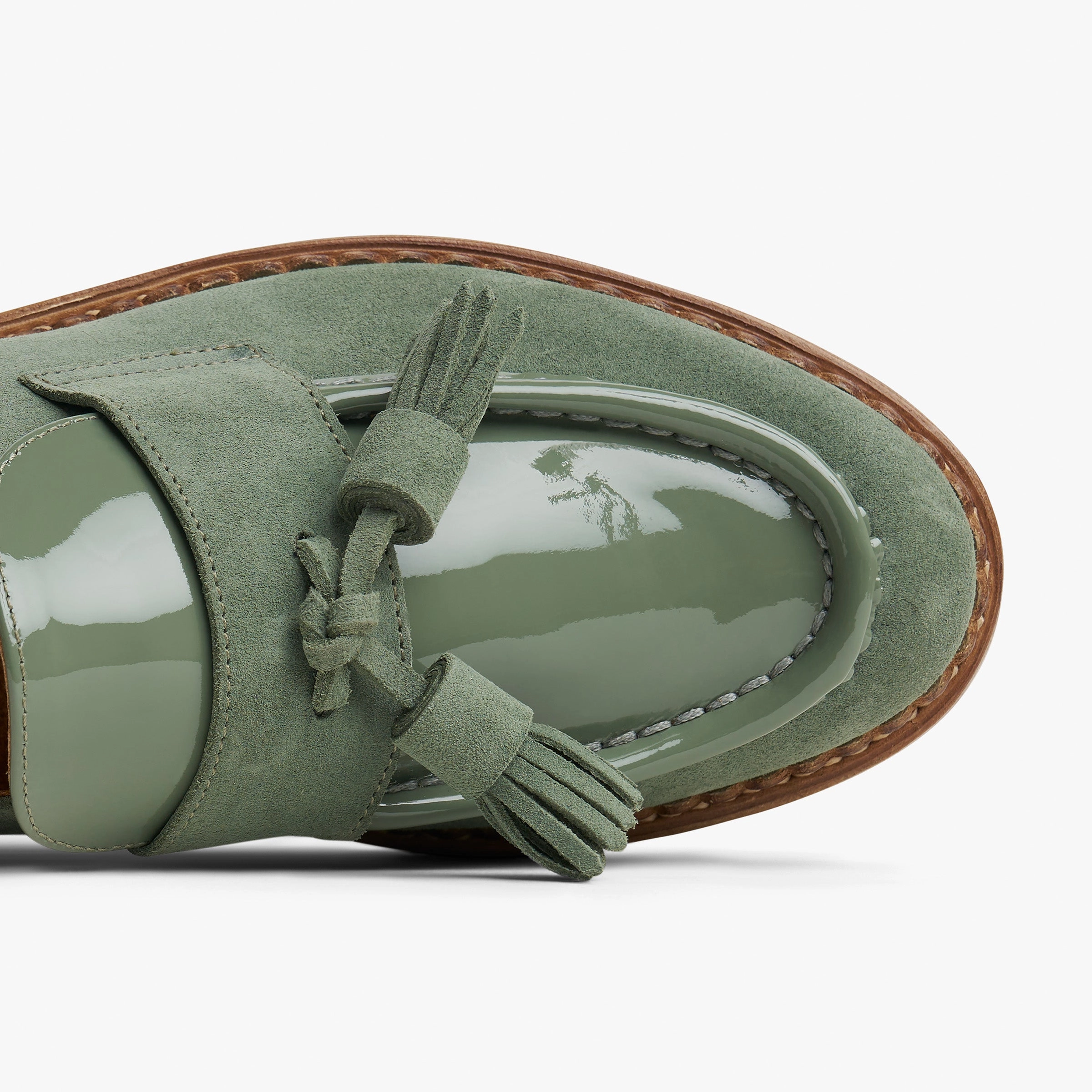 Crazy Horse Oxford Ms. Kelly Loafer