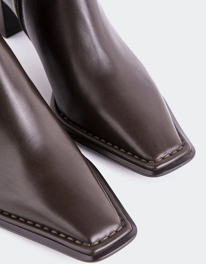 Raining Boots Caelum Brown Leather