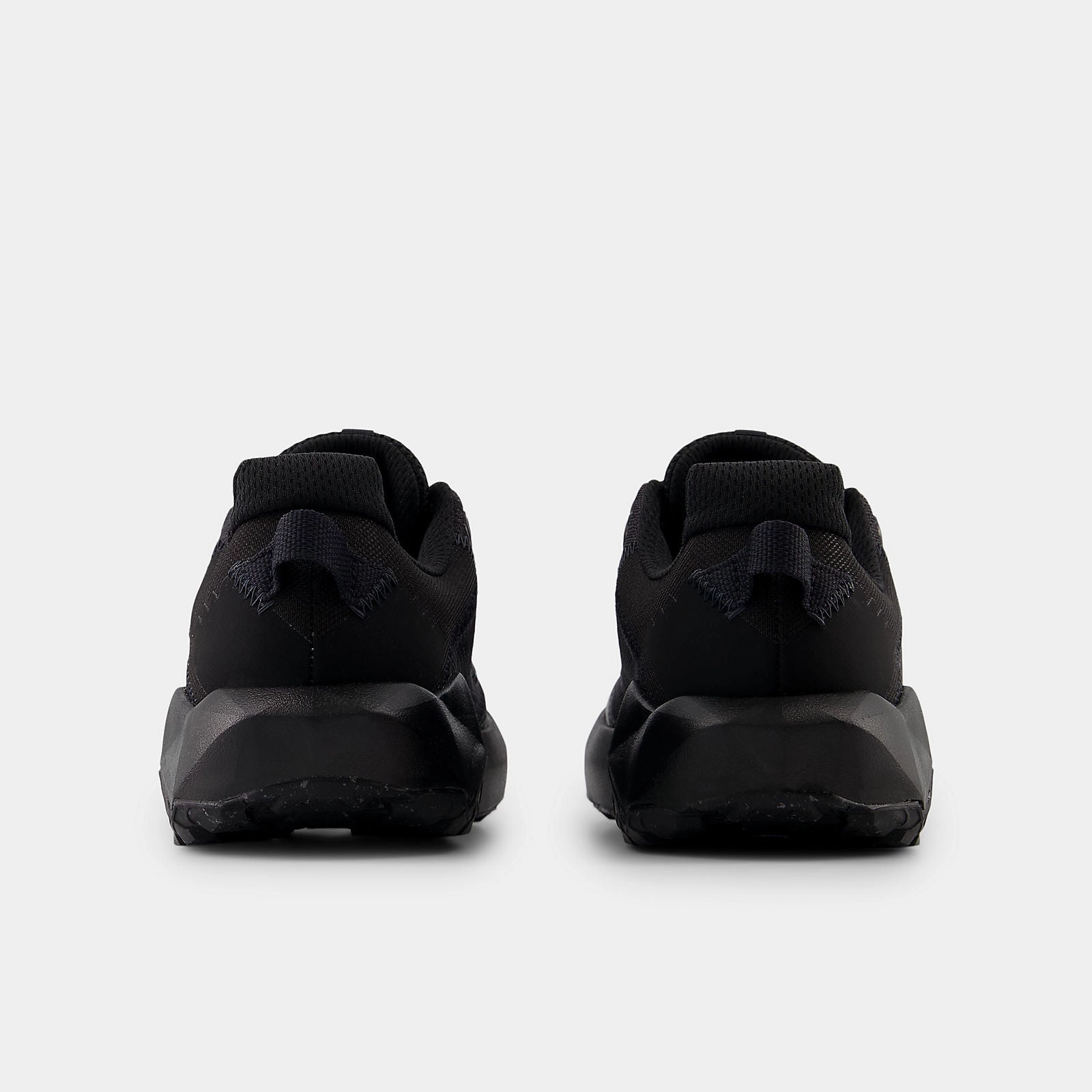 Best Trail Shoes For Winter New Balance Men's Dynasoft Nitrel V6 Triple Black Trail Shoes