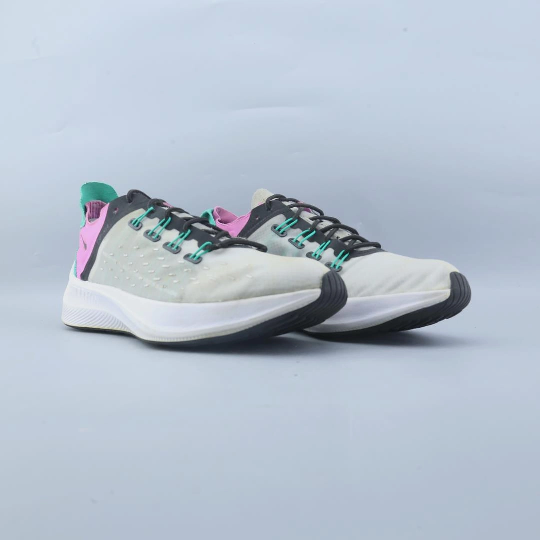 Nike Shoes Team Hustle NIKE EXP-X14