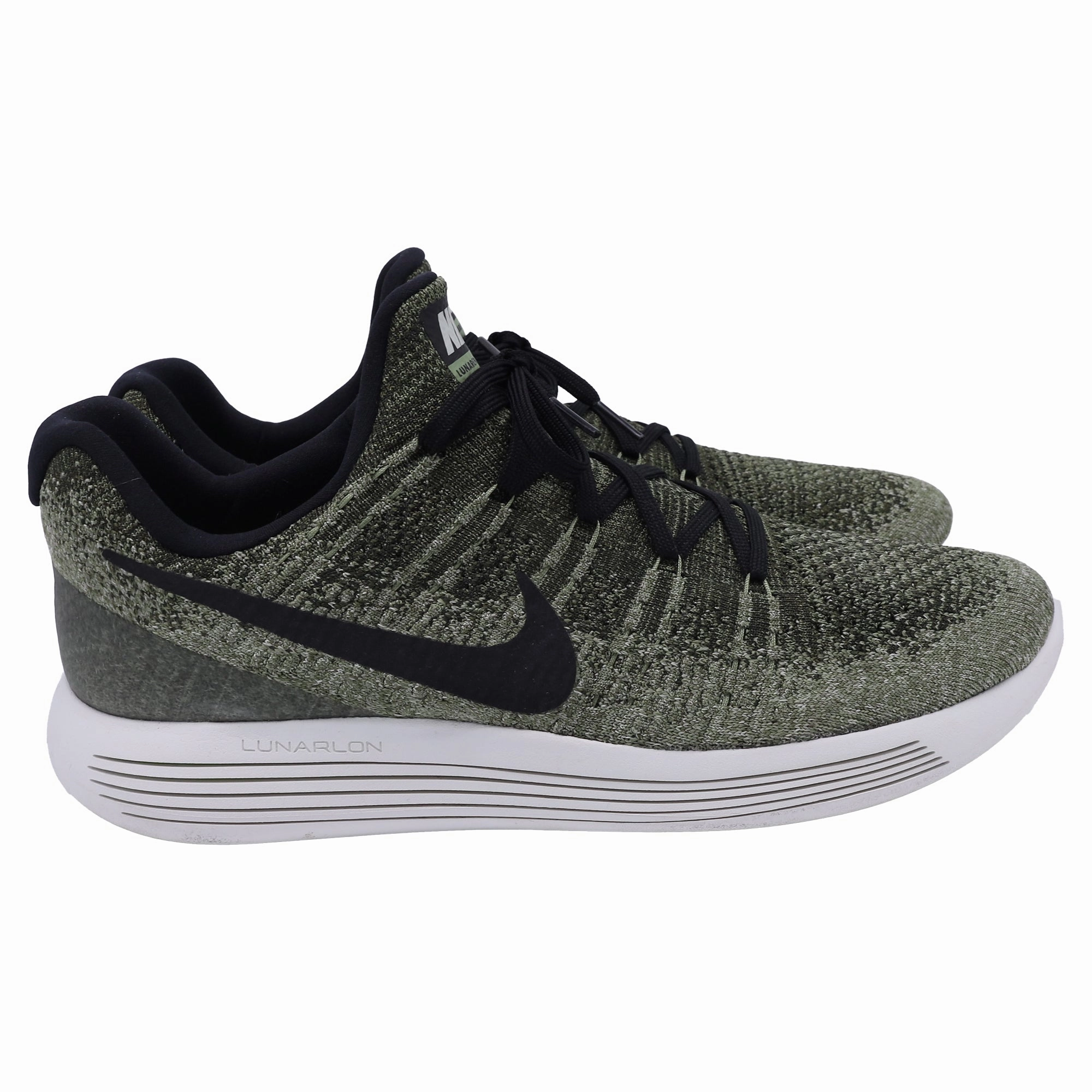 Pointed Toe Sneakers Nike Lunarepic Flyknit 2 Low Sneakers in Green Polyester