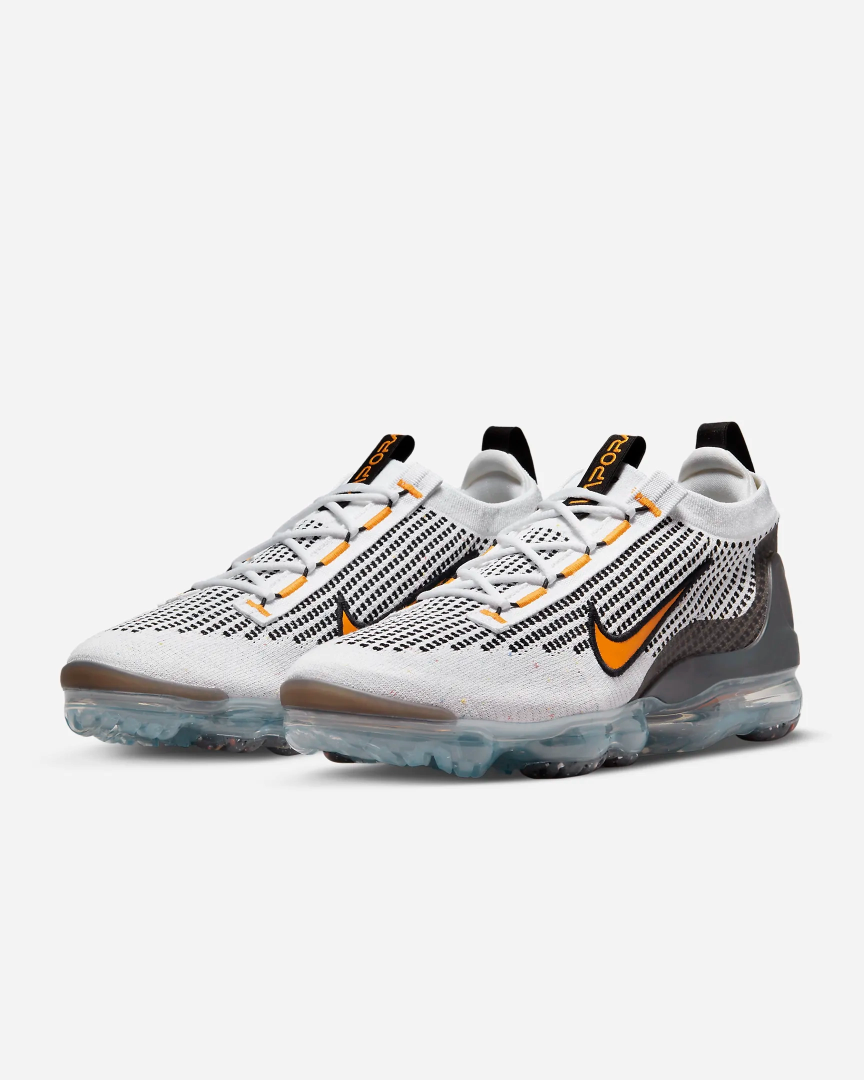 Nike Shoes With Flowers Nike Men's Air VaporMax 2021 Flyknit Shoes - White / Black / Anthracite / Kumquat