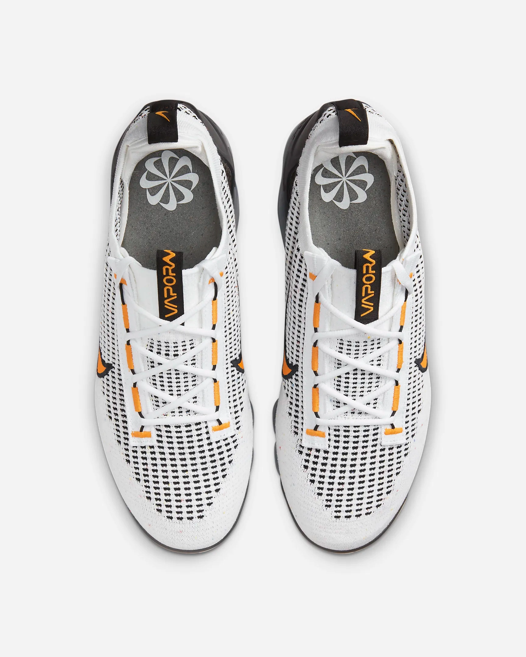 Nike Men's Air VaporMax 2021 Flyknit Shoes - White / Black / Anthracite / Kumquat Nike Non Slip Shoes