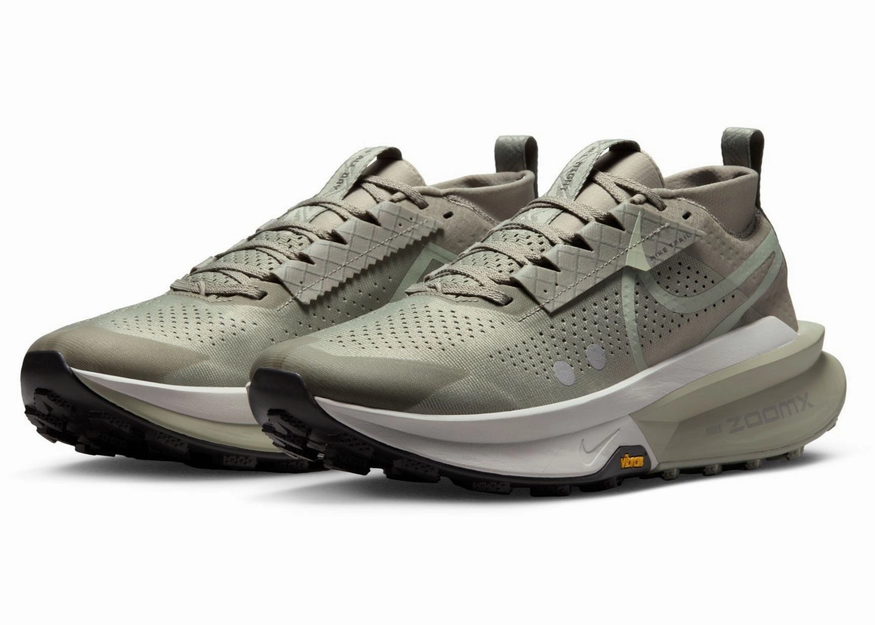 Nike Men's Zegama Trail 2 Trail Running Shoes Drop