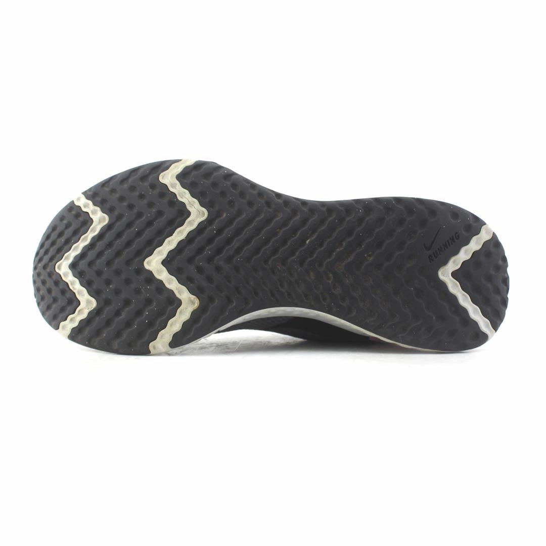 NIKE REVOLUTION 5 Nike Closeout Basketball Shoes