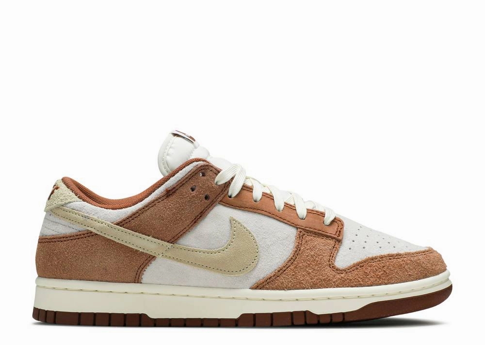 Nike Dunk Low PRM 'Medium Curry' Light Nike Basketball Shoes