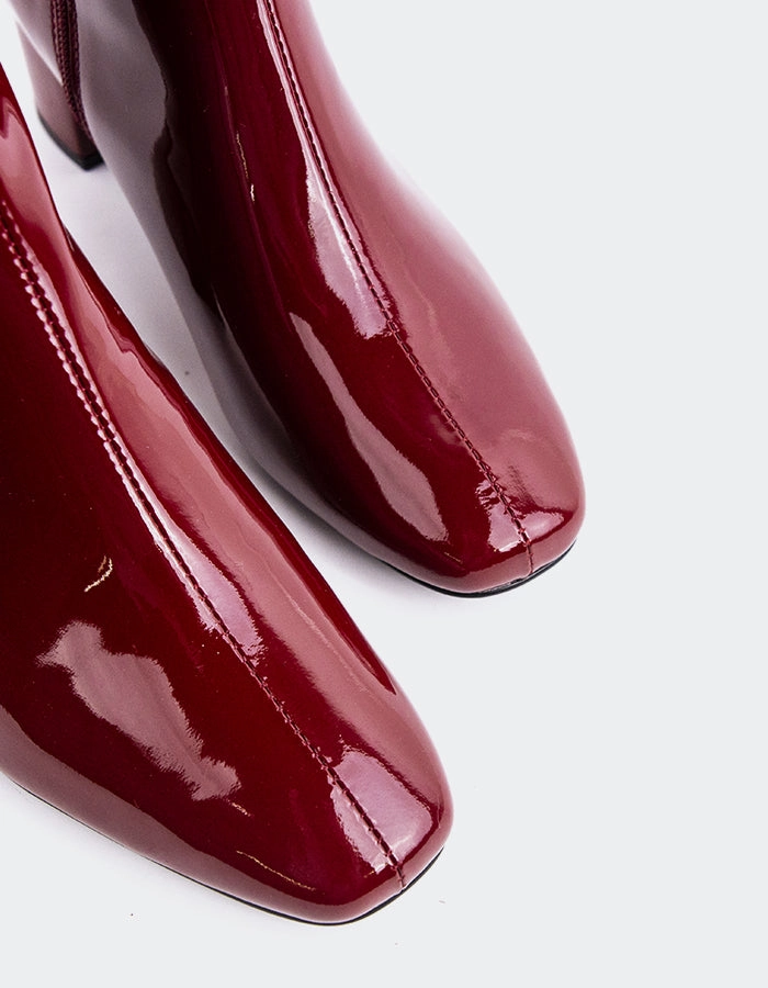 Dora And Boots Tenby Burgundy Patent